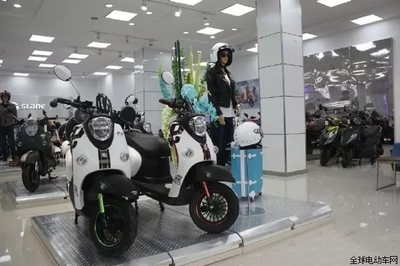 2016年，電動車行業邁向時尚新紀元